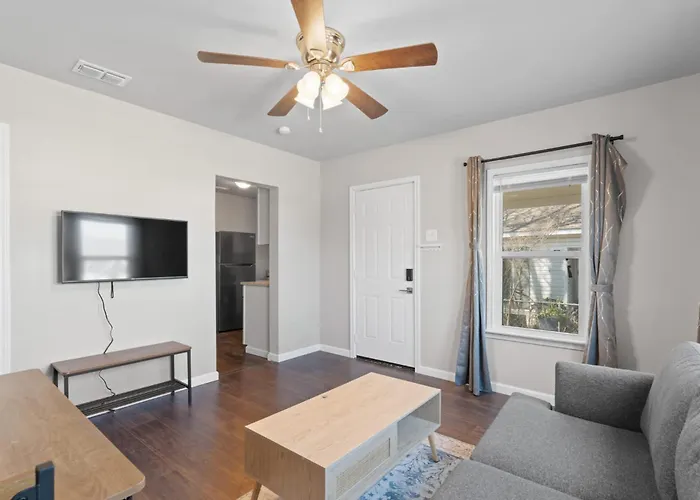 Holiday home Stylish 1-bedroom Retreat In Worth Fort Worth